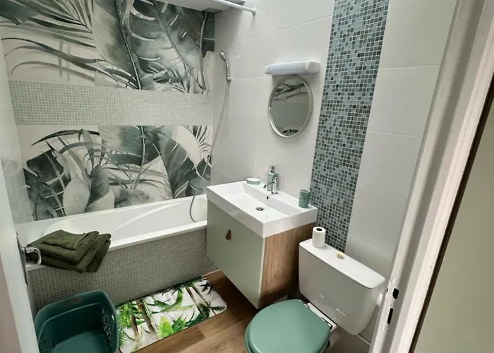 Logis Nature Au Pied Du Chateau *