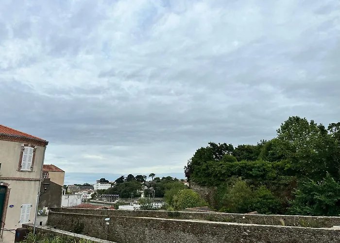 Apartment Logis Nature Au Pied Du Chateau