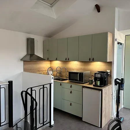 Logis Nature Au Pied Du Chateau *