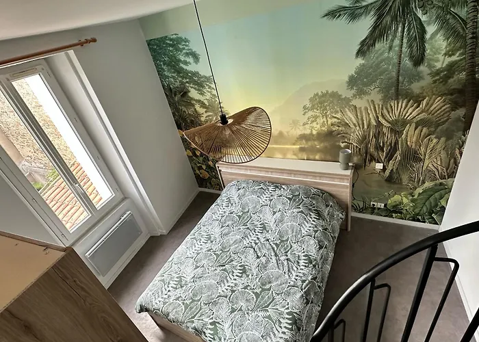 Logis Nature Au Pied Du Chateau Pornic